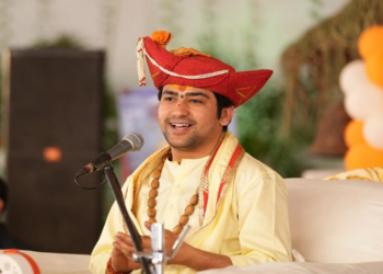 Police Gives Clean Chit To Dhirendra Shastri in Hypocrisy Case