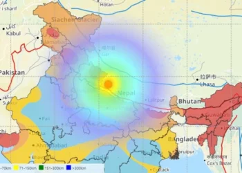 Earth Shakes For 30 Seconds in North India Including Delhi-NCR