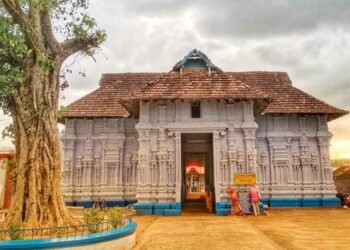 दूसरे धर्मों के कलाकार भी कर सकेंगे अपने हुनर का प्रदर्शन, केरल के इस मंदिर में गैर हिन्दुओं का प्रवेश वर्जित