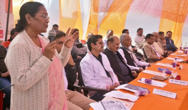 जौनपुर: आगे बढ़ने के लिए बच्चे पढ़ाई पर दें ध्यान