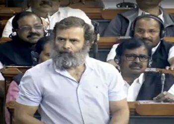 अडानी के बहाने राहुल गांधी ने पीएम मोदी पर साधा निशाना