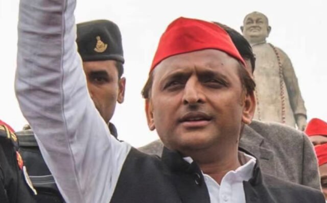 Rana Sanga Controversy: राणा सांगा पर टिप्पणी से सपा बैकफुट पर, अखिलेश यादव ने संभाला डैमेज कंट्रोल का मोर्चा Rana Sanga Controversy