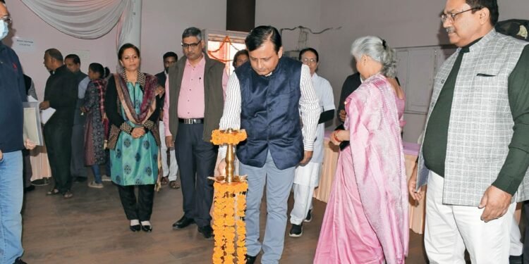 दिलकुशा हेरिटेज क्लब में स्वास्थ्य जांच जागरूकता शिविर का आयोजन