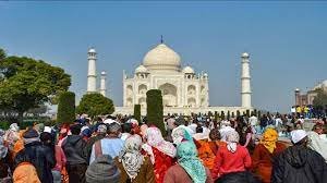 शाहजहां का 368वां उर्स शुरू ताजमहल में 2 बजे से फ्री एंट्री रहेगी