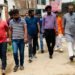 नगर आयुक्त व एसवीपीएस के संयोजक ने स्वयं विशेष सफाई अभियान चला लोगों को किया जागरूक