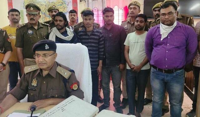 Sonebhadra: हरियाणा के सीएम का बनाया मृत्यु प्रमाण पत्र, गिरोह के पांच सदस्य गिरफ्तार