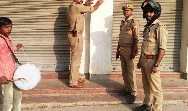 शिवदासपुर में हिस्ट्रीशीटर के घर बजी डुगडुगी