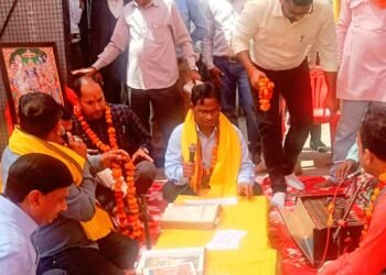 मोहनलालगंज में अखंड रामायण पाठ का हुआ आयोजन
