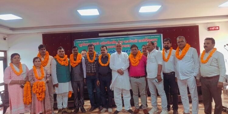 ओबीसी कर्मचारी एसोसिएशन लखनऊ मंडल का द्विवार्षिक अधिवेशन सम्पन्न