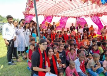एमिटी लॉ स्कूल ने नुक्कड़ नाटक के माध्यम से ग्राम वासियो को किया जागरूक