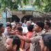 हनुमान मंदिर से हार चोरी करते समय पकड़ा गया चोर