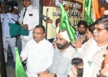 रेल के माध्यम से लोग देश के गौरवशाली अतीत एवं सम्पदा से परिचित हो सकें: जयवीर सिंह