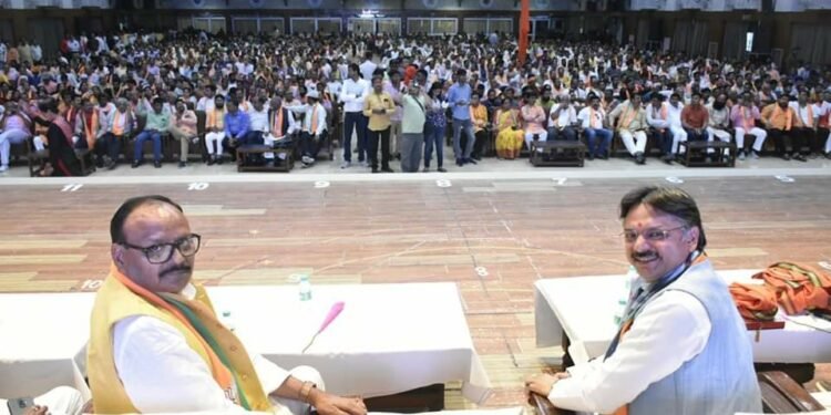 भारतीय जनता पार्टी ने जनसंपर्क अभियान किया तेज
