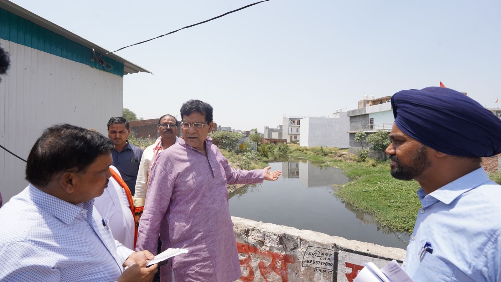 बारिश के पहले सफाई व्यवस्था को लेकर एक्शन में नगर विकास मंत्री IMG-20230519-WA0024