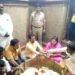 मारकण्डेय महादेव में अभिनेता एवं सांसद निरहुआ व आम्रपाली दुबे ने मत्था टेका