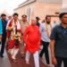 डॉ० कुमार विश्वास ने श्री काशी विश्वनाथ मंदिर में किया दर्शन – पूजन