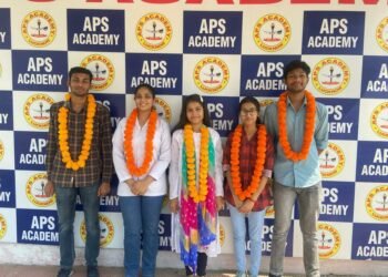 सीबीएसई बोर्ड में लखनऊ के कई अन्य स्कूल के बच्चों ने अपना दबदबा बनाया