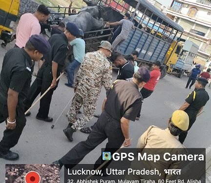 नगर निगम ने हटाई अवैध डेरी