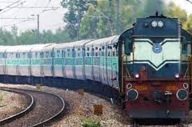 एलएचबी कोच लगाकर चलेगी बरौनी-लखनऊ व चित्रकुट एक्सप्रेस ट्रेनें