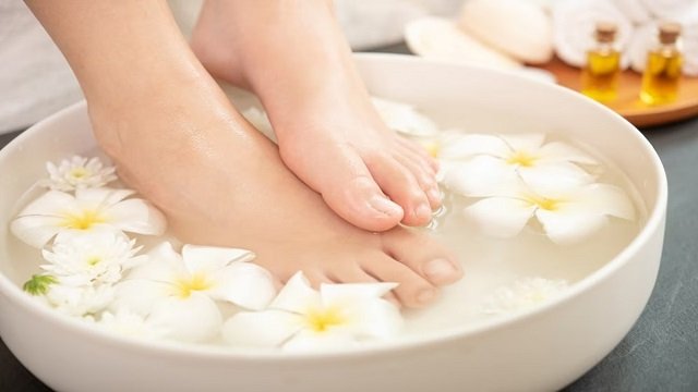 footfacial-1681893733123456789