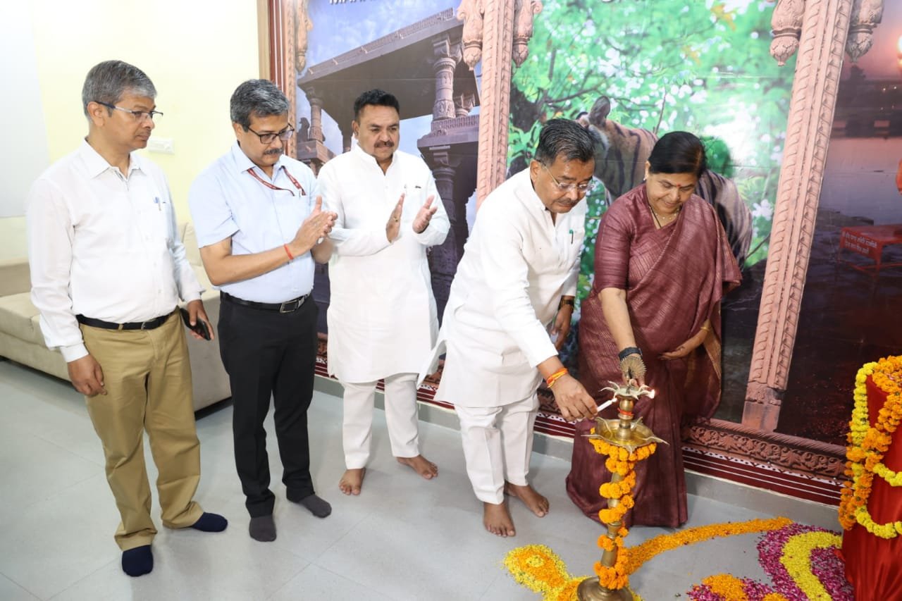 लखनऊ में मध्य प्रदेश टूरिज्म विभाग का मार्केटिंग कार्यालय का हुआ उद्घाटन IMG-20230613-WA0034 (2)