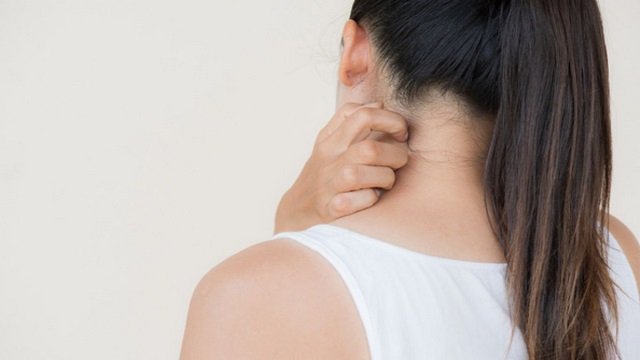 Skin Care: गर्मी और पसीने से होने वाली खुजली ने कर दिया है बुरा हाल…तो अपनाएं ये घरेलू नुस्खे