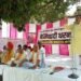 ट्रांसपोर्ट नगर मामला: चौथे दिन भी किसानों का धरना जारी, समिति ने 11 किसानों का मार्ल्यापण कर अनशन पर बैठाया