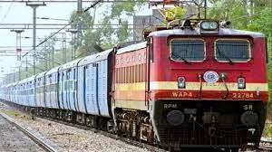 हैदराबाद-गोरखपुर व दादर-गोरखपुर साप्ताहिक स्पेशल के फेरों की वृद्धि