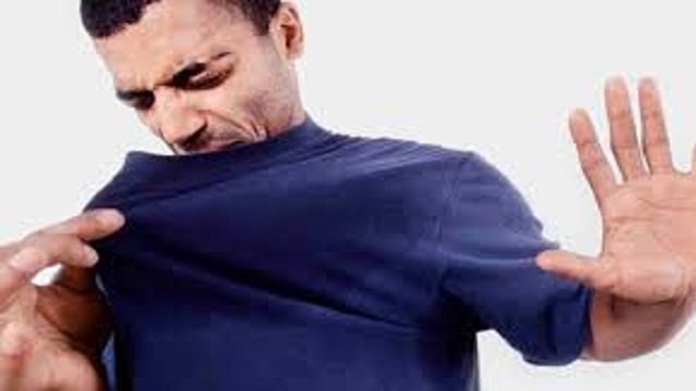 पसीने की दुर्गंध से है परेशान तो अपनाएं ये 5 आसान Home-Remedies, दिन भर महसूस करेंगे फ्रेश