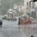 बारिश से भीगा लखनऊ, शहर के कई इलाकों में जलभराव