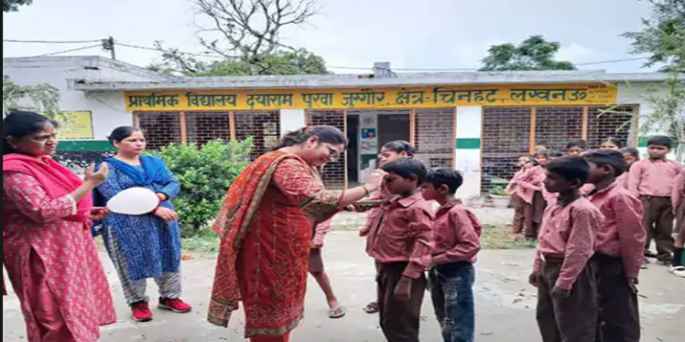 स्कूल खुल गए बच्चों का हुआ स्वागत