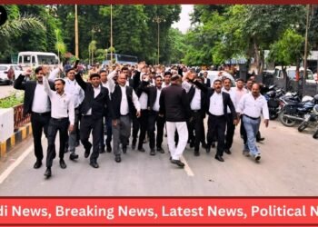 Hapur Lathicharge