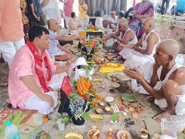Pishachmochan Kund: गंगा अवतरण के पहले ही हुई थी काशी के पिशाचमोचन कुंड की उत्पत्ति, यहां पितरों के तर्पण से खुलते हैं बैकुंठ के द्वार Pishachmochan-kund
