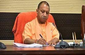 lucknow:उत्तर प्रदेश की सड़क बरसात में हुई खस्ता हाल सुधार कार्यों को लेकर सीएम ने बुलाई समीक्षा बैठक