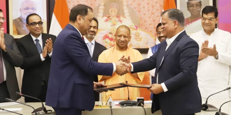 lucknow: दुनिया की अग्रणी वाणिज्यिक वाहन निमार्ता कम्पनी अशोक लीलैंड लि0 प्रदेश में इलेक्ट्रिक बस निर्माण की इकाई लगाएगी: मुख्यमंत्री