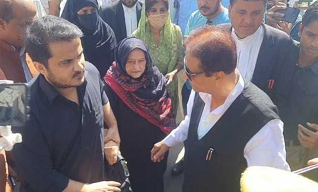 azam khan news