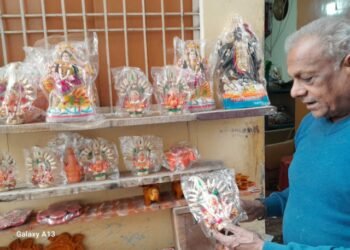 Laxmi Ganesh Statue