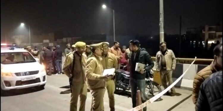 कार लोन का इंस्टालमेंट मांगा तो मार दी गोली, ओवरब्रिज पर बदमाशों ने की फाइनेंस कंपनी के सीजर की हत्या