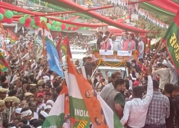 Dimpal-Priyanka Road Show