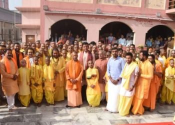 Cm in varanasi