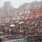 Makar Sankranti: मकर संक्रांति पर गंगा घाटों पर उमड़ा आस्था का सैलाब, कड़ाके की ठंड में लाखों ने लगाई पवित्र डुबकी Makar Sankranti