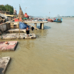 Varanasi Water Level: गंगा के बढ़ते जलस्तर ने बढ़ाई सभी की चिंताएं, काशी के 25 घाटों का संपर्क टूटा, प्रशासन ने बढ़ाई सतर्कता varanasi water level