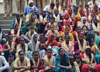 (Tribal women)